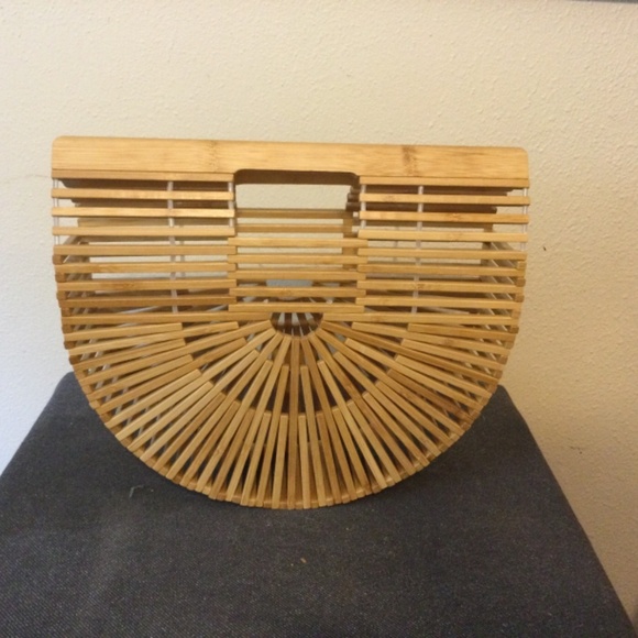 VINGTA Birdcage Clutch BOHO Preowned - Picture 3 of 5
